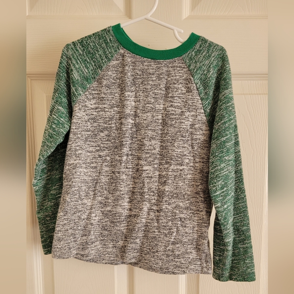 Boy's Cat & Jack gray and green long-sleeved tshirt.